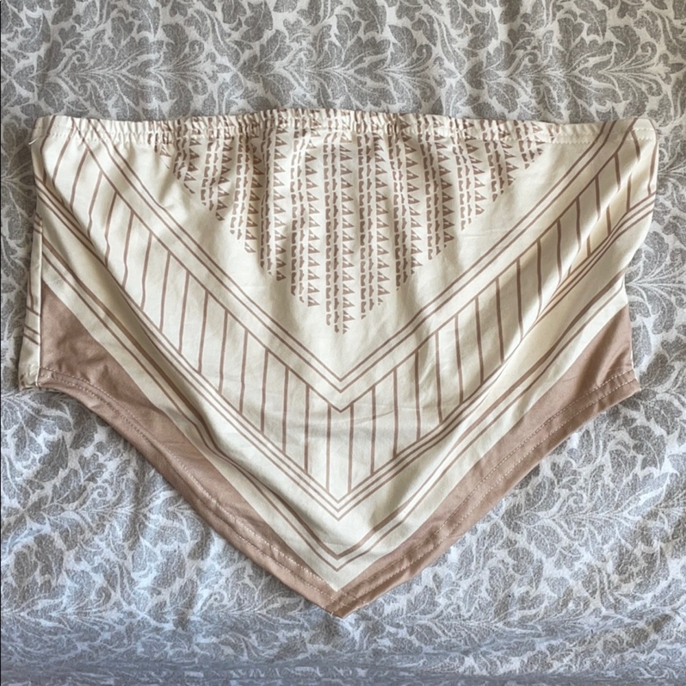 Bandana print strapless crop top